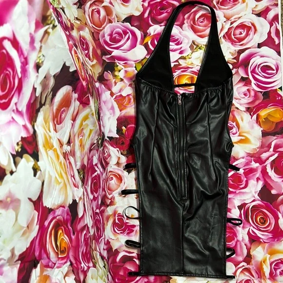 Black cutout faux Leather Halter bodycon Dress - Picture 3 of 4